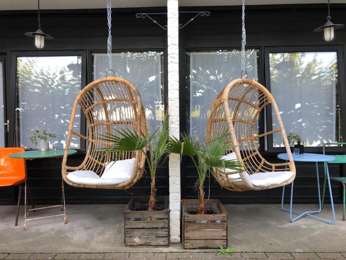 The Bliss Bed & Breakfast เรตรองเชอเมนต์ ภายนอก รูปภาพ