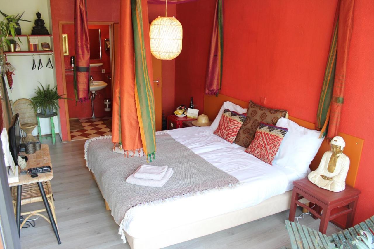 The Bliss Bed & Breakfast เรตรองเชอเมนต์ ภายนอก รูปภาพ